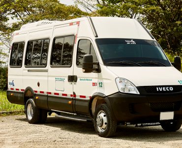 Buseta capacidad para 18 pax